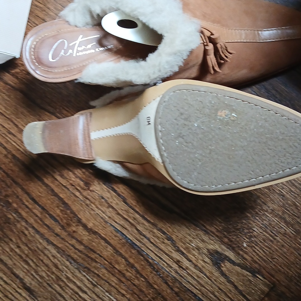 Clogs - Picture 2 of 6